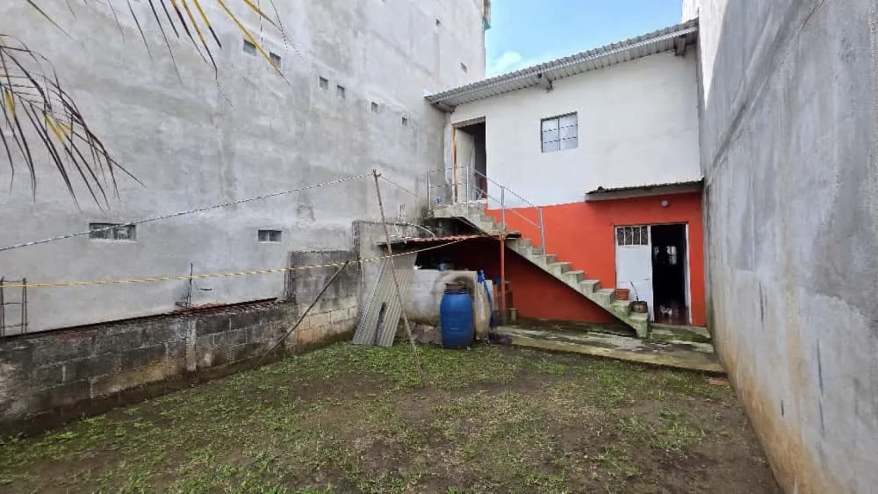 Casa en venta en zona 7 de Mixco colonia San Ignacio — Casa en Venta en Zona 7 Mixco, Guatemala, Ciudad — foto 1 de 16
