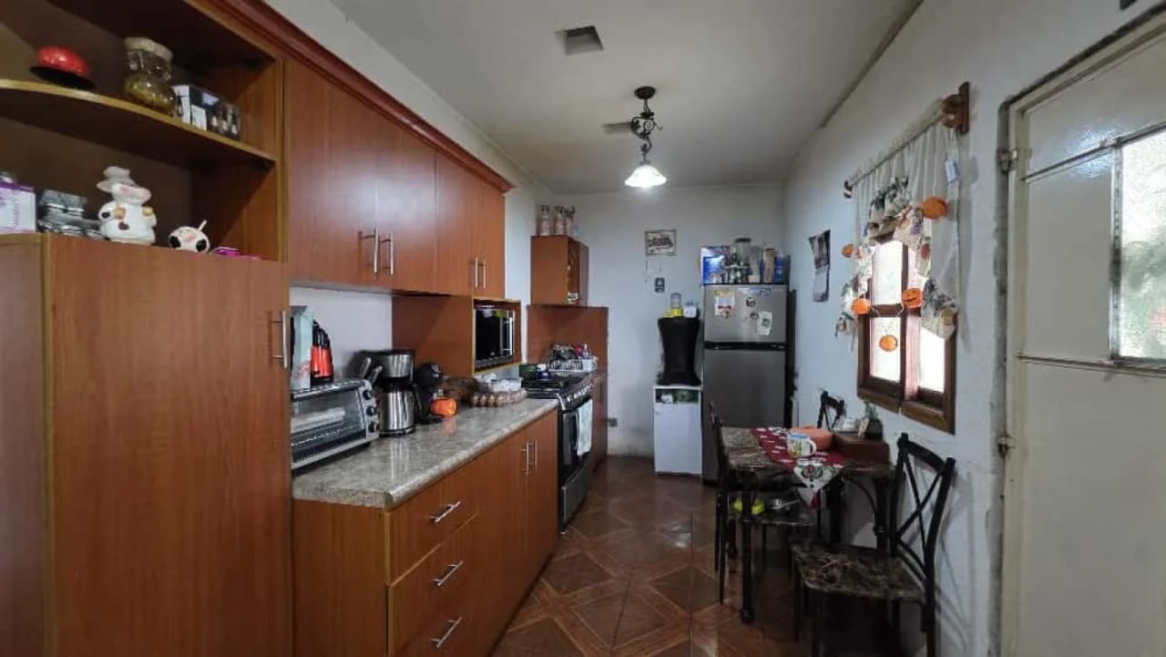 Casa en venta en zona 7 de Mixco colonia San Ignacio — Casa en Venta en Zona 7 Mixco, Guatemala, Ciudad — foto 14 de 16