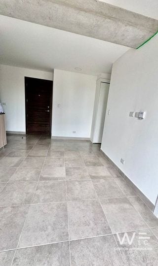 Vendo Apartamento Zona 10 Codigo: 1001-R-470 — Apartamento en Venta en Fiamene, Zona 10, Guatemala, Ciudad — miniatura 5 de 14
