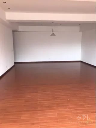 Zona 15, edificio Orleans — Apartamento en Venta en Zona 15, Guatemala, Ciudad — miniatura 3 de 5