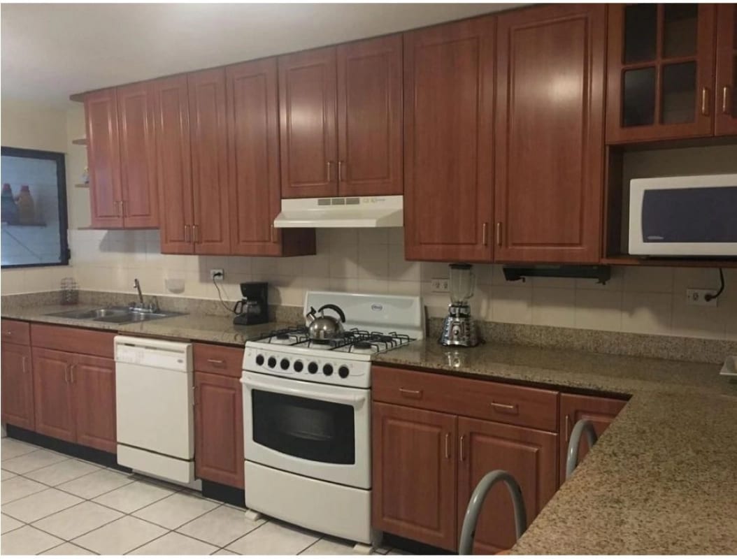 Venta de casa en km 16.5 carretera a Olmeca en Condominio Victoria — Casa en Venta en Carretera a El Salvador, Guatemala, Ciudad — foto 10 de 12