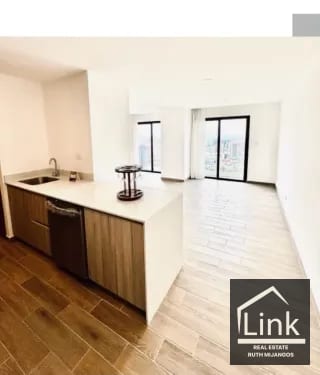 RENTA O VENTA de Apartamenro zona 14 — Apartamento en Alquiler en Parque 14, Zona 14, Guatemala, Ciudad — miniatura 1 de 11