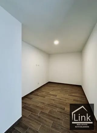 RENTA O VENTA de Apartamenro zona 14 — Apartamento en Alquiler en Parque 14, Zona 14, Guatemala, Ciudad — miniatura 8 de 11