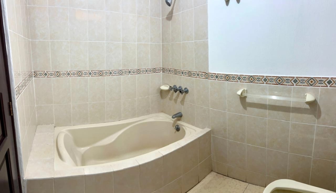 Casa en venta Residenciales Santa Monica km 16.5 — Casa en Venta en Carretera a El Salvador, Guatemala, Ciudad — foto 13 de 17