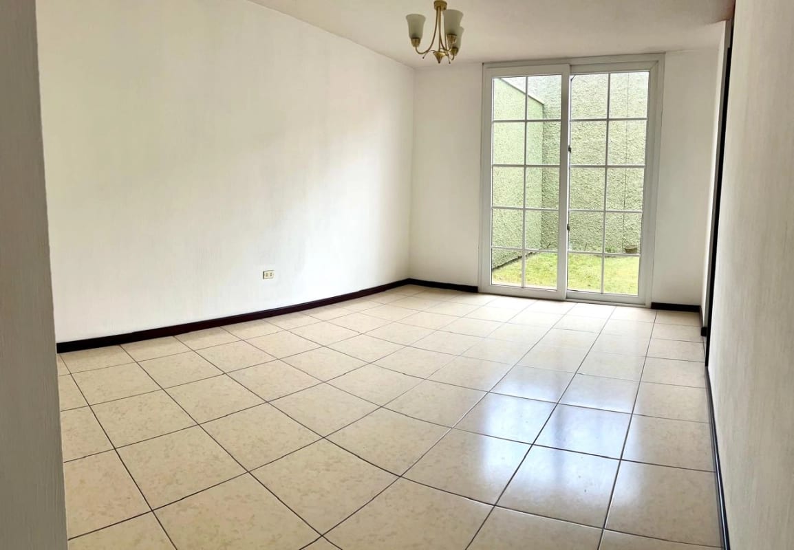 Casa en venta Residenciales Santa Monica km 16.5 — Casa en Venta en Carretera a El Salvador, Guatemala, Ciudad — foto 10 de 17