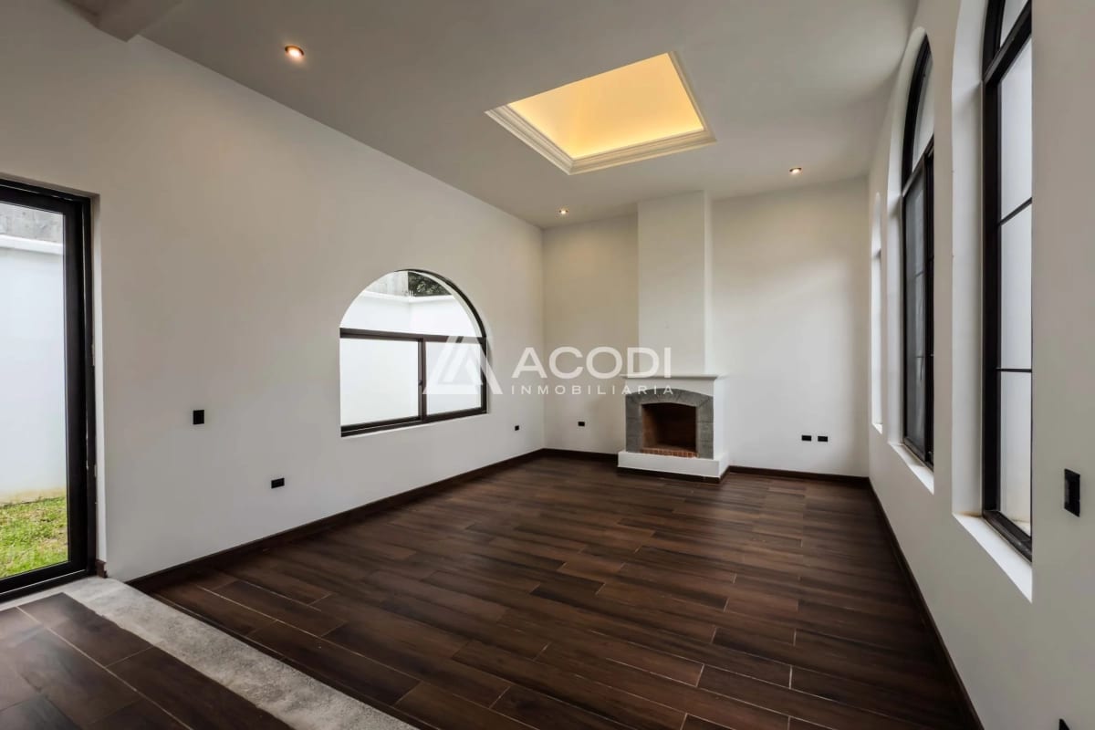 Casa en Antigua Guatemala — Casa en Venta en Antigua, Sacatepéquez — foto 1 de 6