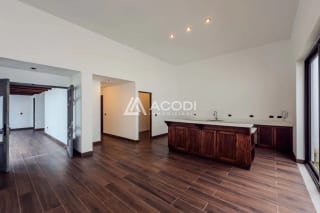Casa en Antigua Guatemala — Casa en Venta en Antigua, Sacatepéquez — miniatura 2 de 6