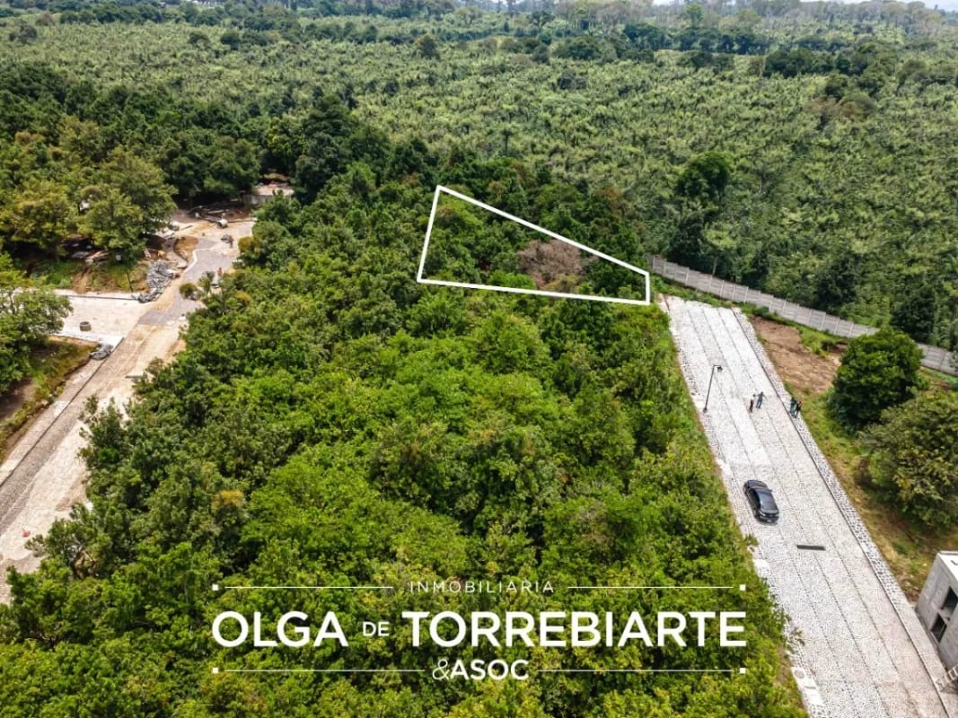 Terreno en Condominio Hacienda del Comendador — Terreno en Venta en Hacienda del comendador, San Miguel Dueñas, Sacatepéquez — foto 1 de 2