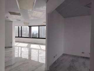Oficina en Renta Zona 10 — Oficina en Alquiler en Zona 10, Guatemala, Ciudad — miniatura 6 de 9