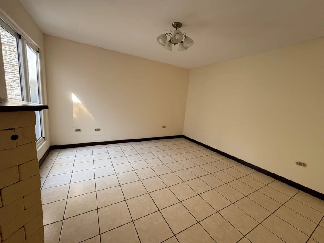 Casa en venta km 18.5 carretera a El Salvador — Casa en Venta en Carretera a El Salvador, Guatemala, Ciudad — foto 12 de 16