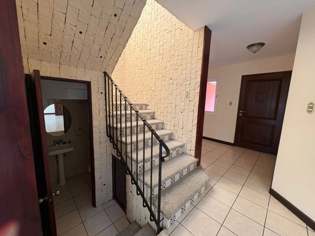 Casa en venta km 18.5 carretera a El Salvador — Casa en Venta en Carretera a El Salvador, Guatemala, Ciudad — foto 10 de 16