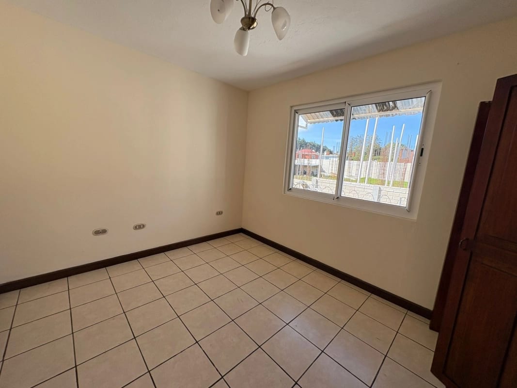 Casa en venta km 18.5 carretera a El Salvador — Casa en Venta en Carretera a El Salvador, Guatemala, Ciudad — foto 3 de 16