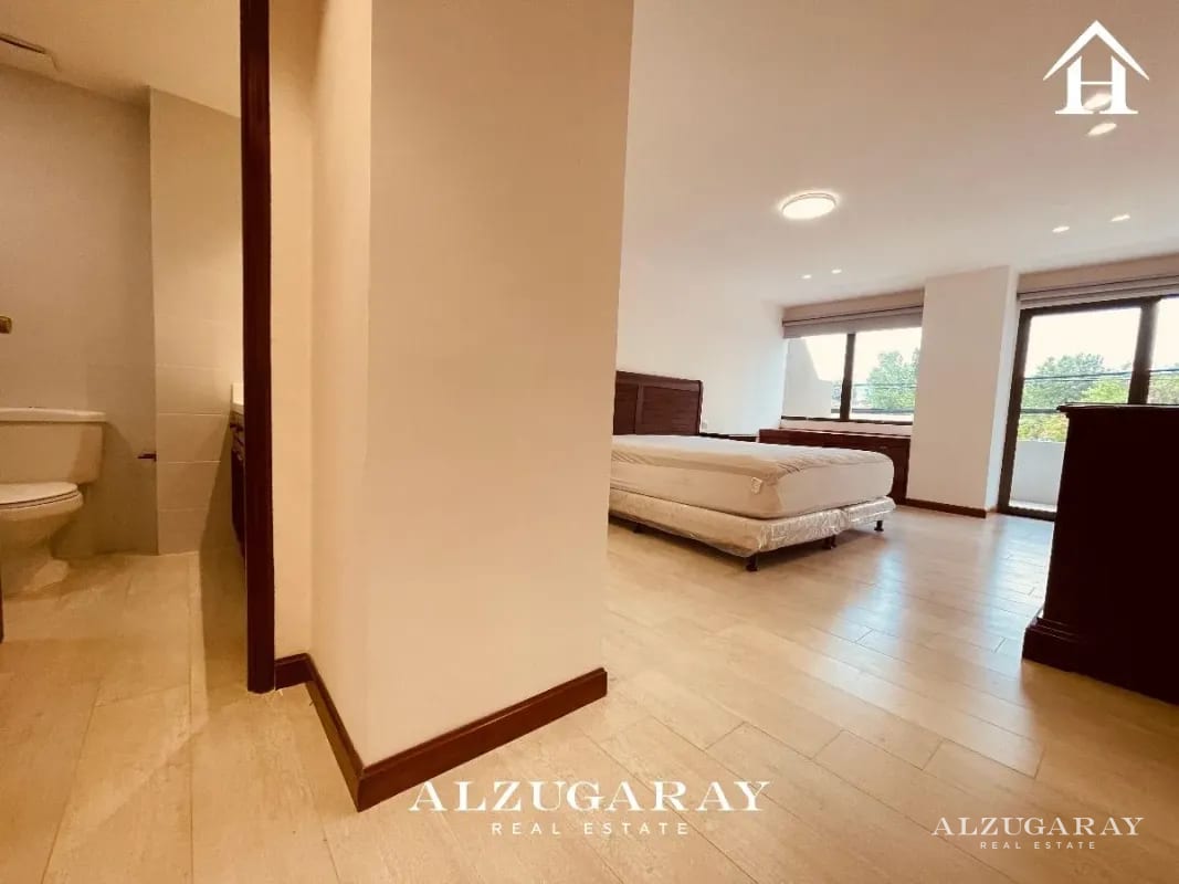 Apartamento Semiamueblado - a Metros de Futeca Zona 14 — Apartamento en Alquiler en Zona 14, Guatemala, Ciudad — foto 10 de 13