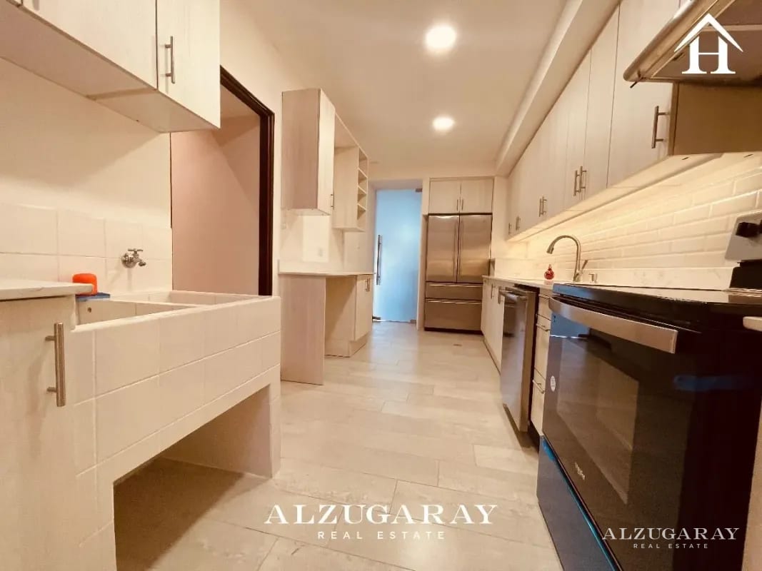 Apartamento Semiamueblado - a Metros de Futeca Zona 14 — Apartamento en Alquiler en Zona 14, Guatemala, Ciudad — foto 9 de 13