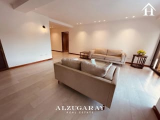 Apartamento Semiamueblado - a Metros de Futeca Zona 14 — Apartamento en Alquiler en Zona 14, Guatemala, Ciudad — miniatura 3 de 13