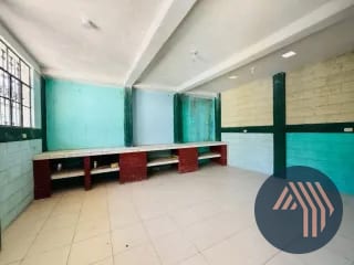 Alquiler de Amplia Propiedad Comercial - Boca del Monte, Villa Canales — Bodega / Ofibodega en Alquiler en Villa Canales, Guatemala, Ciudad — miniatura 10 de 17