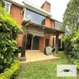 EN VENTA Preciosa y Amplia Casa Colonia El PRADO ZONA 10 — Casa en Venta en El Prado, Zona 10, Guatemala, Ciudad — miniatura 2 de 10
