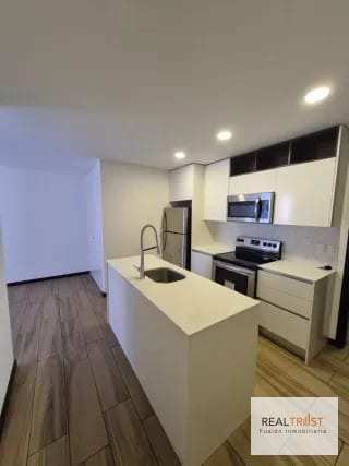 Rento Moderno Apartamento en Zona 15, Sector del Parque, Vista Hermosa 1 — Apartamento en Alquiler en Vista Hermosa I, Zona 15, Guatemala, Ciudad — miniatura 1 de 7