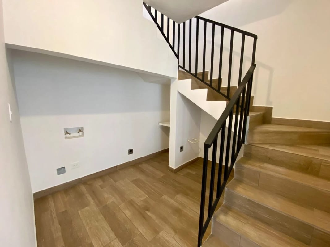 Linda Casa Nueva en Venta 3 Hab Zona 16 Laureles de San Isidro — Casa en Venta en Zona 16, Guatemala, Ciudad — foto 9 de 17