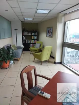 Torino 1 venta de linda oficina — Oficina en Venta en Torino, Zona 10, Guatemala, Ciudad — miniatura 4 de 7