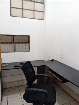 Edificio en RENTA Parte Frontal - Zona 1 — Edificio en Alquiler en Zona 1, Guatemala, Ciudad — miniatura 3 de 12