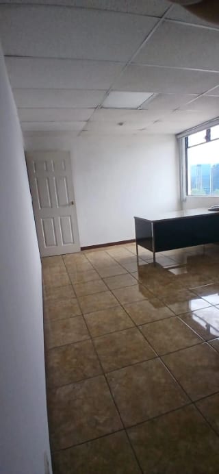 Clinica médica en Edificio Las Americas zona 14 — Clínica en Alquiler en Zona 14, Guatemala, Ciudad — miniatura 7 de 8