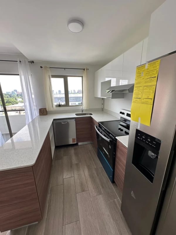 Alquiler de Apartamento en Segheria Zona 14 — Apartamento en Alquiler en Segheria, Zona 14, Guatemala, Ciudad — foto 4 de 17