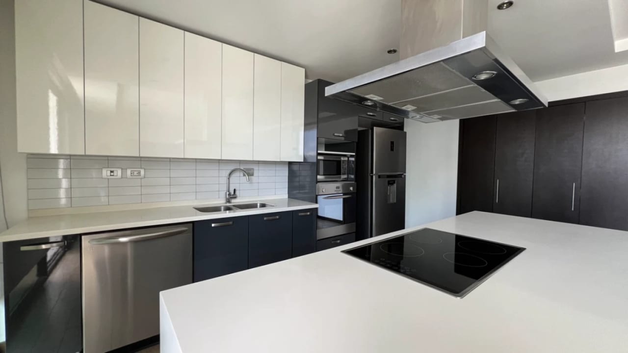 Apartamento en venta amueblado 2 Dormitorios | Urbana Zona 10 — Apartamento en Venta en Urbana, Zona 10, Guatemala, Ciudad — foto 14 de 15