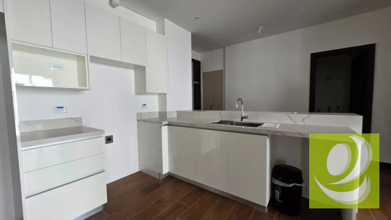 Renta apartamento en Lirios zona 16 — Apartamento en Alquiler en Lirios de Cayalá II, Zona 16, Guatemala, Ciudad — foto 1 de 15