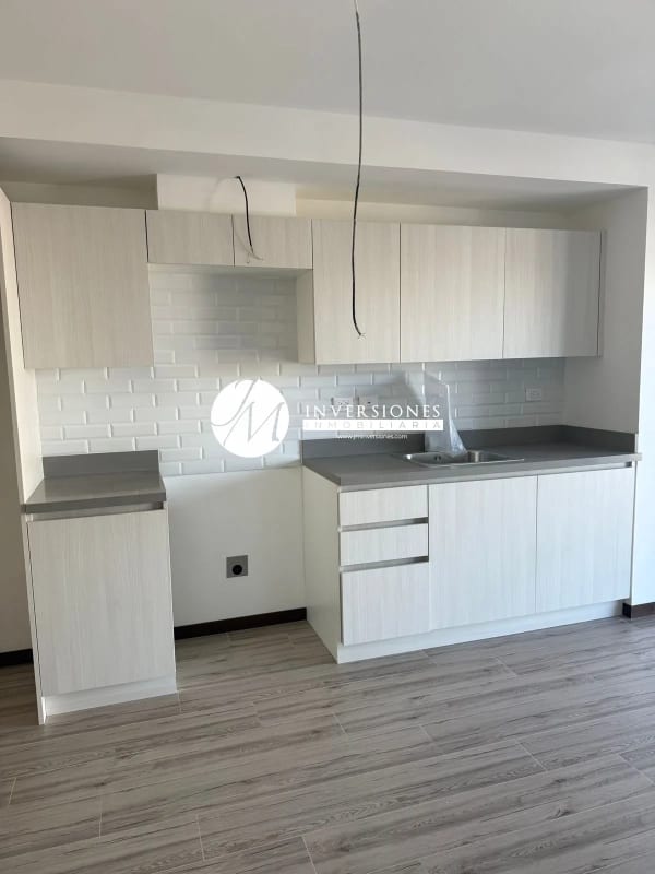 Apartamento en venta en zona 10 — Apartamento en Venta en Zona 10, Guatemala, Ciudad — foto 3 de 11