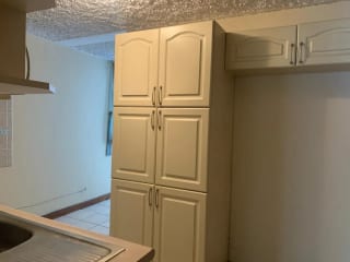 Apartamento en Casa Sta Mònica zona 10 — Apartamento en Alquiler en Zona 10, Guatemala, Ciudad — miniatura 8 de 14