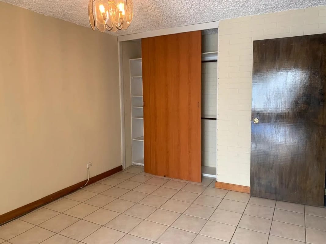 Apartamento en Casa Sta Mònica zona 10 — Apartamento en Alquiler en Zona 10, Guatemala, Ciudad — foto 4 de 14