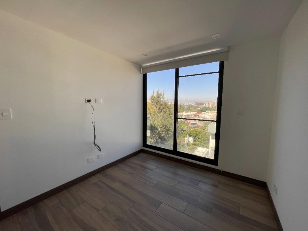 Apartamento Renta Zona 15 VH1., 94 MTS2, 3 DORMITORIOS.2 Parqueos $1,350 — Apartamento en Alquiler en Vista Hermosa I, Zona 15, Guatemala, Ciudad — foto 6 de 6