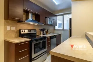 Alquiler Apartamento Zona 14, Amueblado — Apartamento en Alquiler en Zona 14, Guatemala, Ciudad — miniatura 7 de 10
