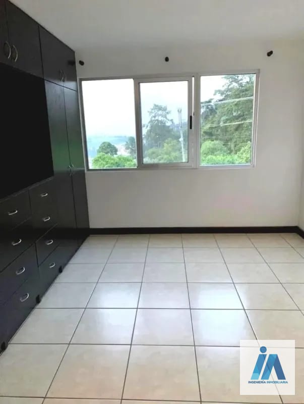 APARTAMENTO PARA INVERSIONISTA EN VENTA📍Edificio Euzkadi,z. 16 ¡Despierta cada mañana con un paisaje inigualable en un entorno moderno y seguro! — Apartamento en Venta en Zona 16, Guatemala, Ciudad — foto 5 de 8