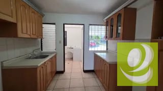 Casa Residencial en Venta en Z3 Jardines de las Dalias — Casa en Venta en Zona 3 Mixco, Guatemala, Ciudad — miniatura 10 de 12