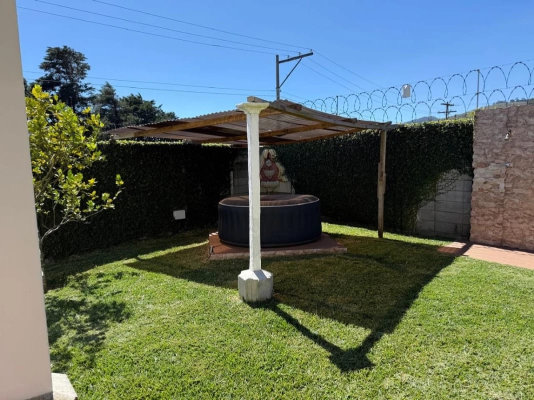 🏡 Casa de Lujo en Venta | Santa Elena Barillas 💰 Precio: US$365,000 — Casa en Venta en Santa Elena del Lago, Santa Elena Barillas, Guatemala, Ciudad — foto 6 de 17