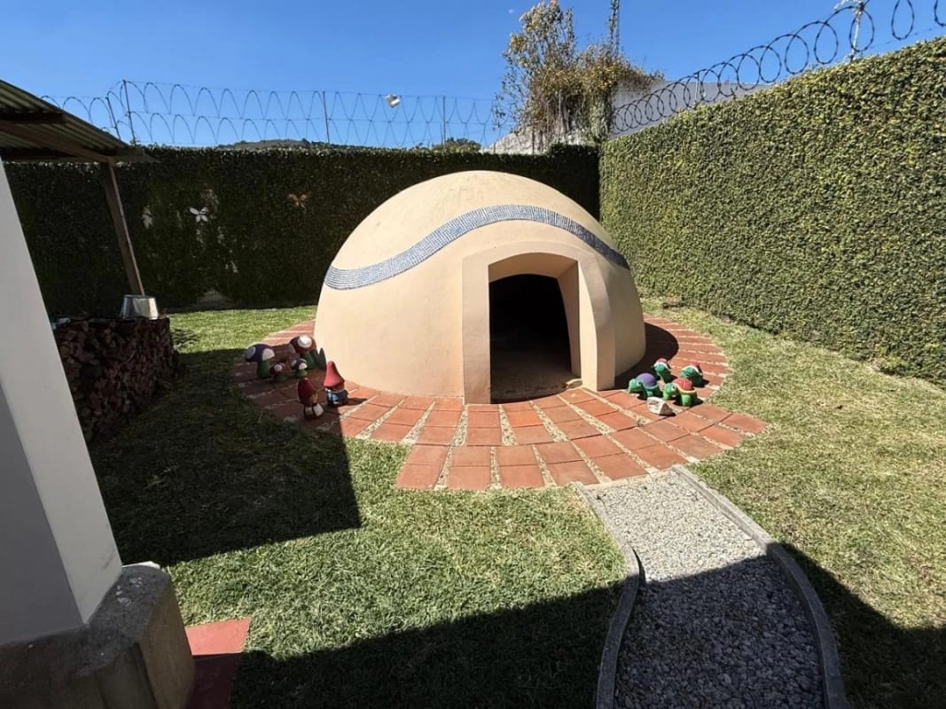 🏡 Casa de Lujo en Venta | Santa Elena Barillas 💰 Precio: US$365,000 — Casa en Venta en Santa Elena del Lago, Santa Elena Barillas, Guatemala, Ciudad — foto 5 de 17