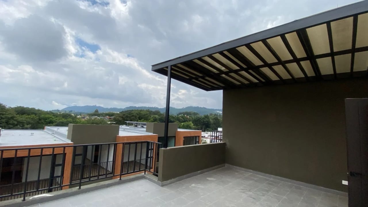 Renta Linda Casa Nueva 3 Hab Zona 16 Laureles de San Isidro — Casa en Alquiler en Zona 16, Guatemala, Ciudad — foto 6 de 15