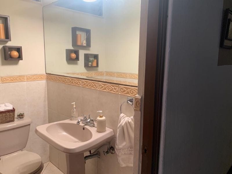 Linda Casa en Jardines de la Asuncion Sur Zona 5 — Casa en Venta en Jardines de La Asunción, Zona 5, Guatemala, Ciudad — foto 14 de 16