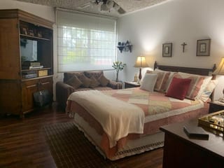 Linda Casa en Jardines de la Asuncion Sur Zona 5 — Casa en Venta en Jardines de La Asunción, Zona 5, Guatemala, Ciudad — miniatura 2 de 16