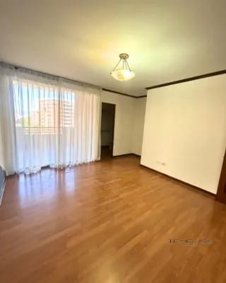 Apartamento en Venta Zona 10 en Nivel Alto — Apartamento en Venta en Zona 10, Guatemala, Ciudad — miniatura 8 de 11