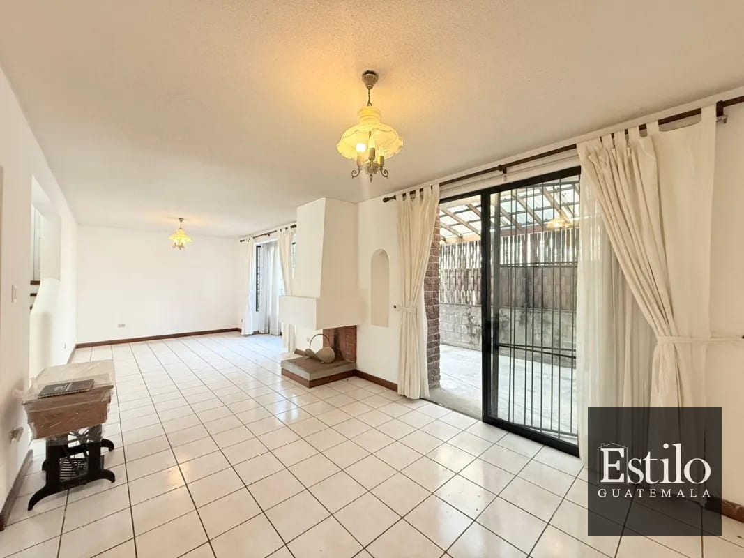 Casa en Venta — Casa en Venta en Vistas de Kanajuyú, Zona 16, Guatemala, Ciudad — foto 7 de 10