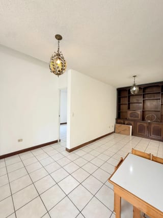 Casa en Venta — Casa en Venta en Vistas de Kanajuyú, Zona 16, Guatemala, Ciudad — miniatura 5 de 10