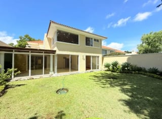 Vendo linda casa en Portal del Bosque Kms. 22.5 CAES — Casa en Venta en Portal del Bosque, Carretera a El Salvador, Guatemala, Ciudad — miniatura 17 de 17