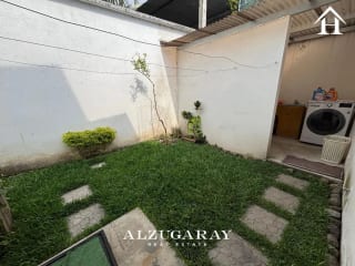 Casa Estilo Colonial C/ Jardin 2 Hab. / San Pedro las Huertas — Casa en Venta en San Pedro Las Huertas, Antigua, Sacatepéquez — miniatura 3 de 13