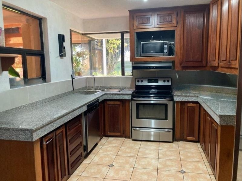 Casa Venta Cruce Olmeca Km 16.5 CAES — Casa en Venta en Carretera a El Salvador, Guatemala, Ciudad — foto 4 de 7