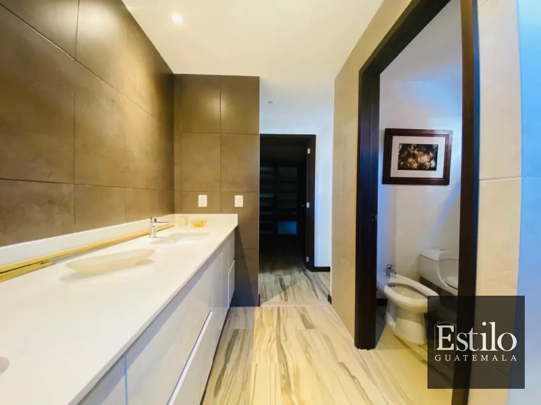 Exclusivo Apartamento Zona 14 — Apartamento en Venta en Zona 14, Guatemala, Ciudad — foto 6 de 8