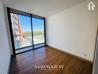Apto. Amueblado C/ Vista - 3 Hab. / Edificio Zona 15 — Apartamento en Venta en Zona 15, Guatemala, Ciudad — miniatura 2 de 8