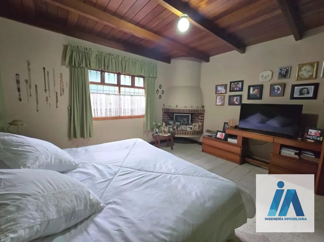 CASA EN VENTA📍Carretera a El Salvador, Km.16 (fuera de garita) Esta residencia es el refugio perfecto — Casa en Venta en Carretera a El Salvador, Guatemala, Ciudad — foto 7 de 15